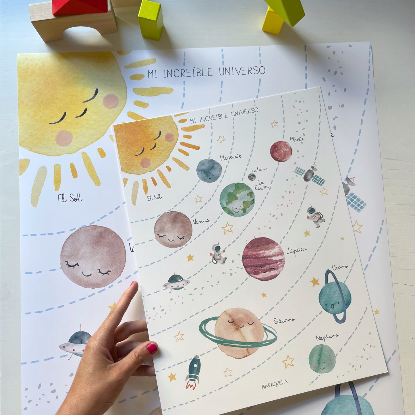 lámina infantil de los planetas, pequeño y gran formato