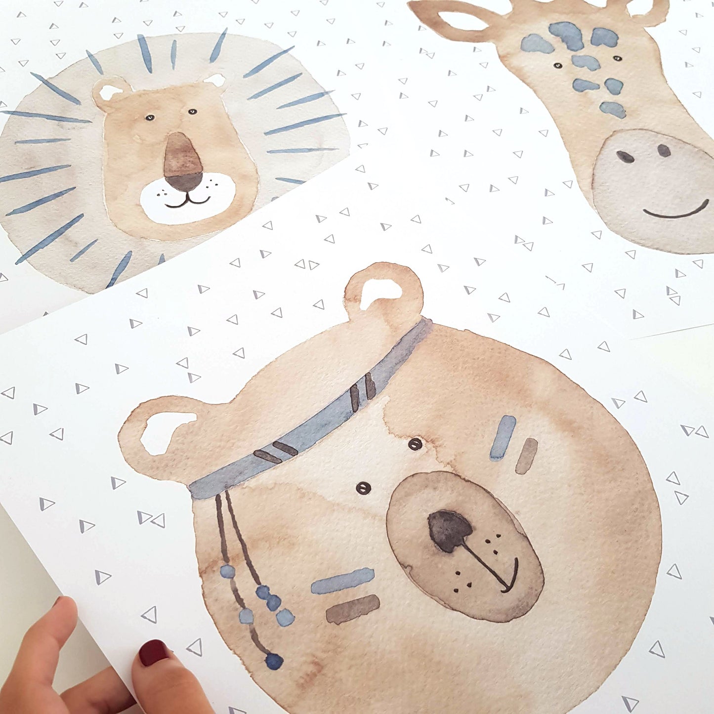 lámina infantil oso pardo tonos neutros